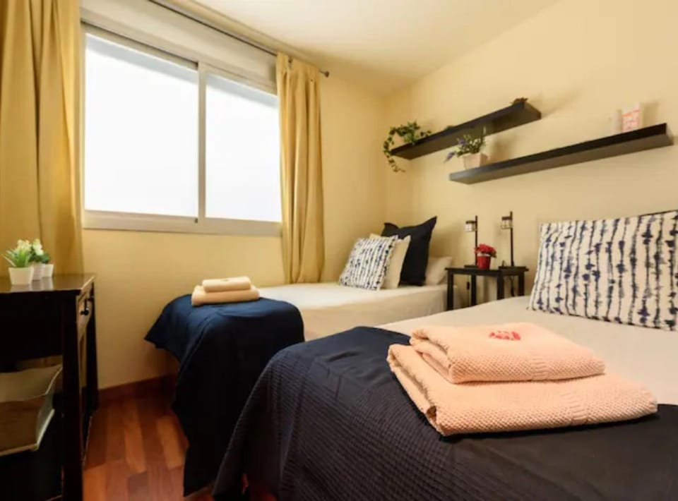 RamblasRentals Stylish Bright 3BR New Catalan Flat 10m Ramblas - Parking - Wifi Apartment in Barcelona