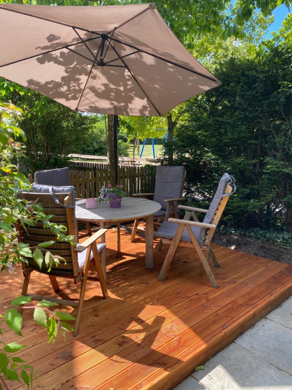 Patio, Seating area