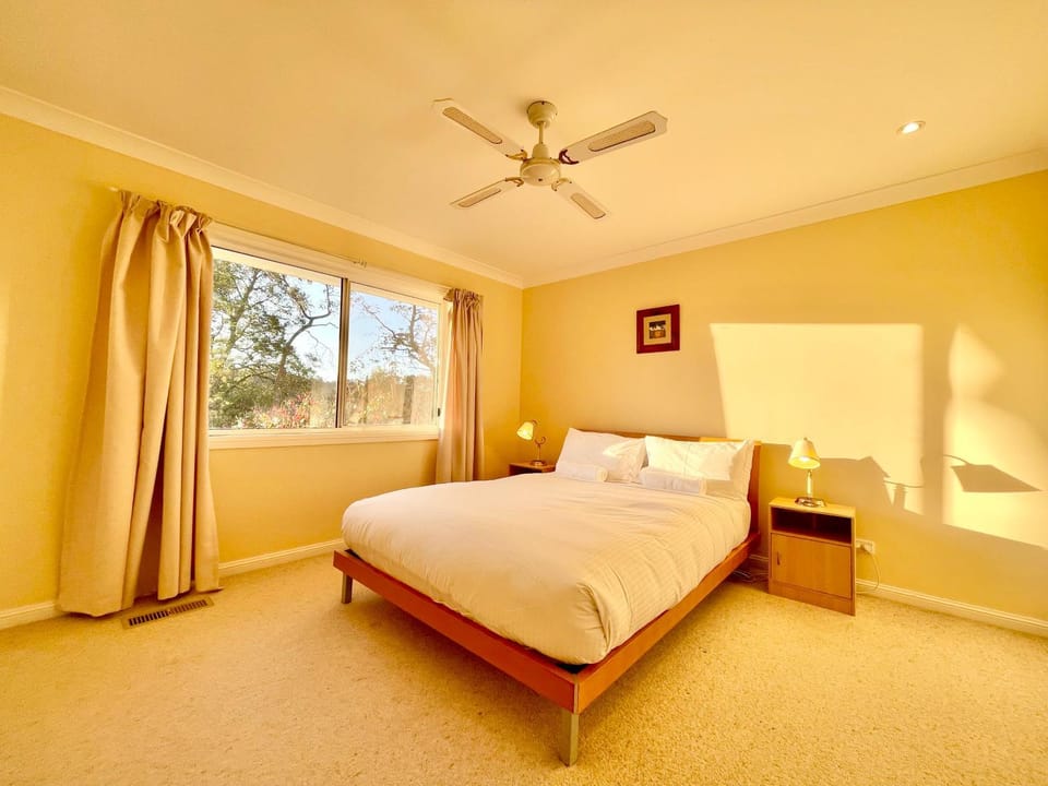 Rocky Mountain Cottage House in Blackheath