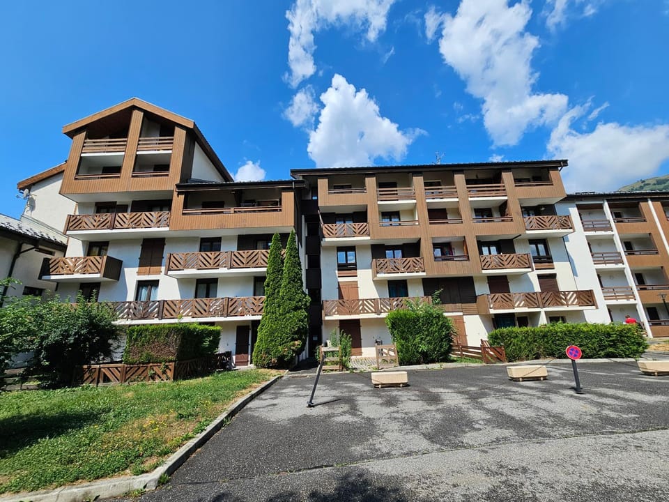 Agréable appartement proche Funiculaire Apartment in Bourg-Saint-Maurice