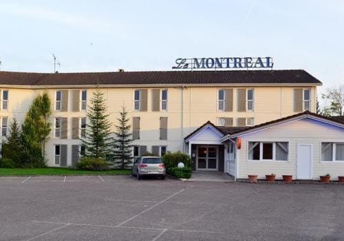 Property building, Facade/entrance, Parking