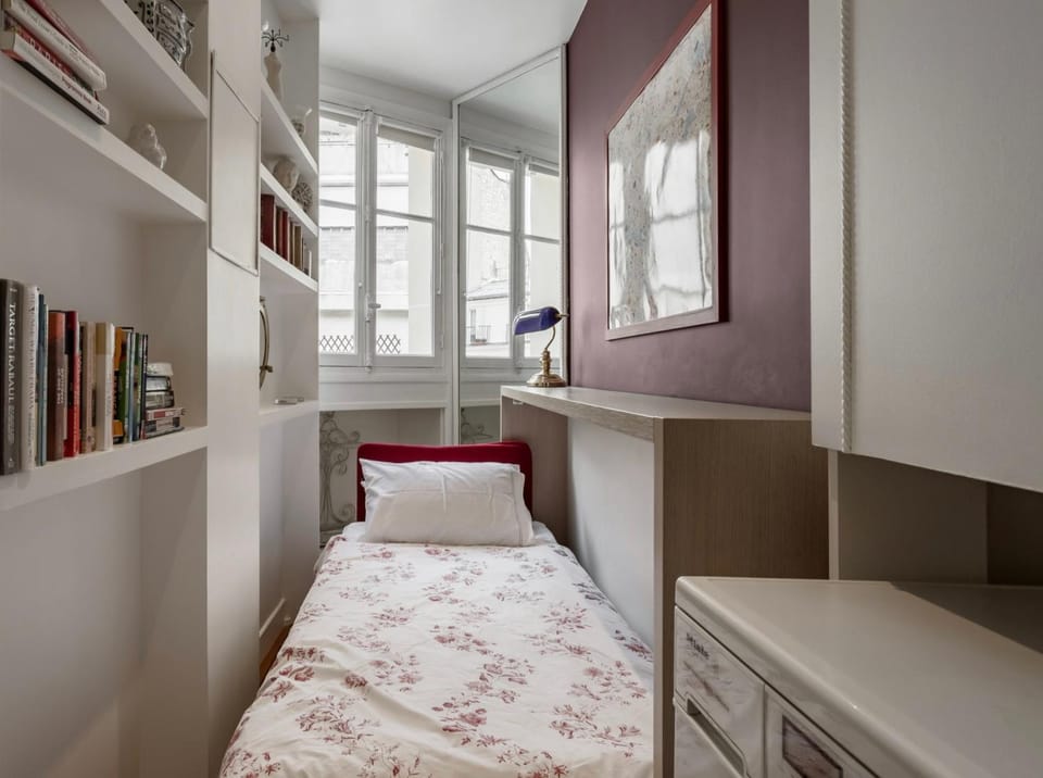 Appartement 3 chambres à côté de la Tour Eiffel 7 voyageurs Apartment in Paris