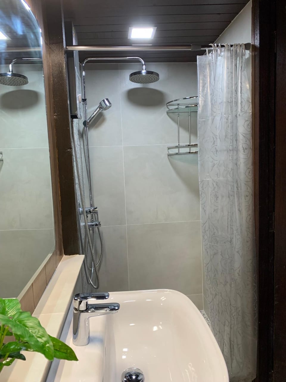 Ayothaya Riverside House Bed and Breakfast in Laos
