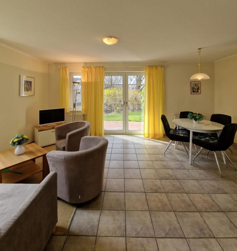 Darsser Weg 38 Apartment in Zingst