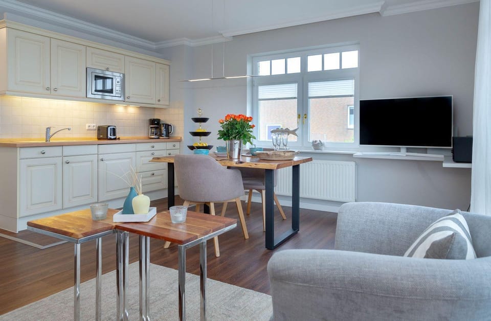 Haus-Berthin-Bleeg-App-4 Apartment in Wenningstedt-Braderup