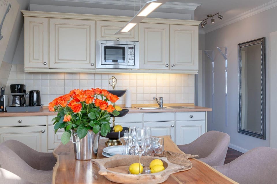 Haus-Berthin-Bleeg-App-5 Apartment in Wenningstedt-Braderup
