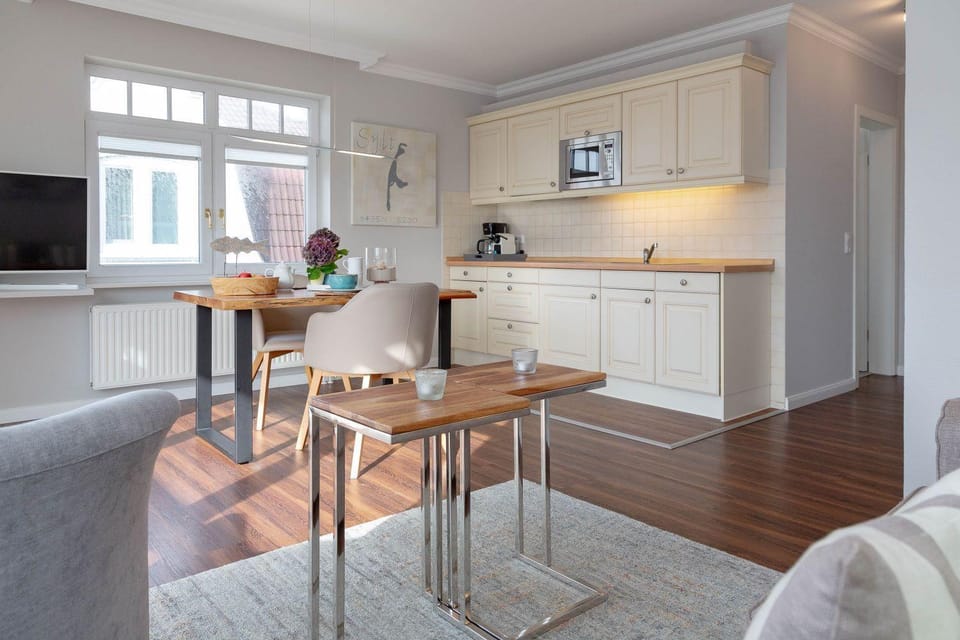 Haus-Berthin-Bleeg-App-3 Apartment in Wenningstedt-Braderup