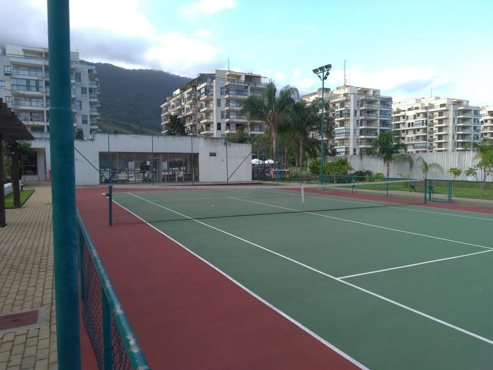 Facade/entrance, Tennis court