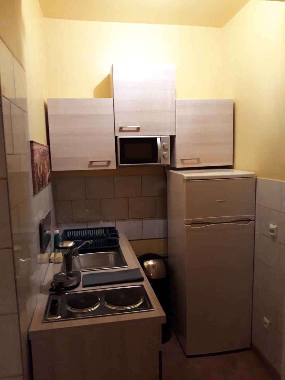 Kitchen or kitchenette, Communal kitchen