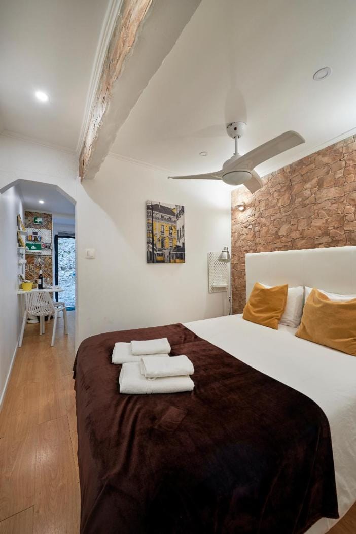 Cosy Studio in Alfama near Castelo St Jorge Apartment in Lisbon