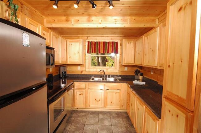 #2903 Abundantly Blessed Chalet in Pigeon Forge