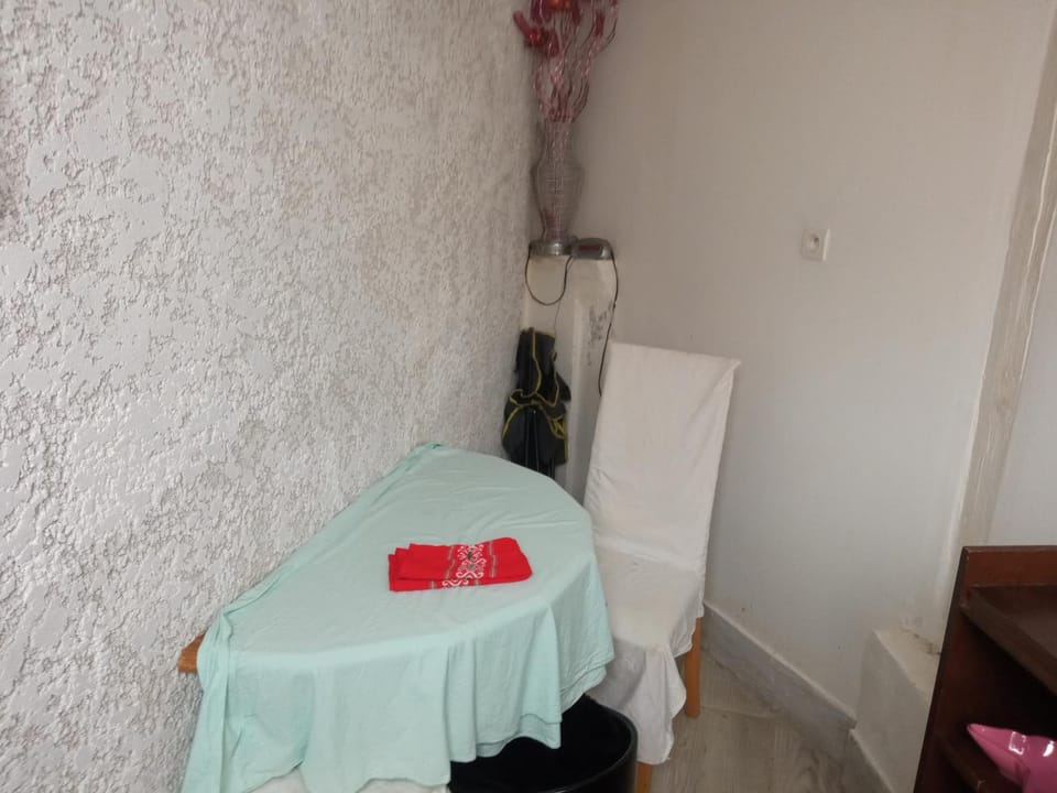 Dining area, Breakfast