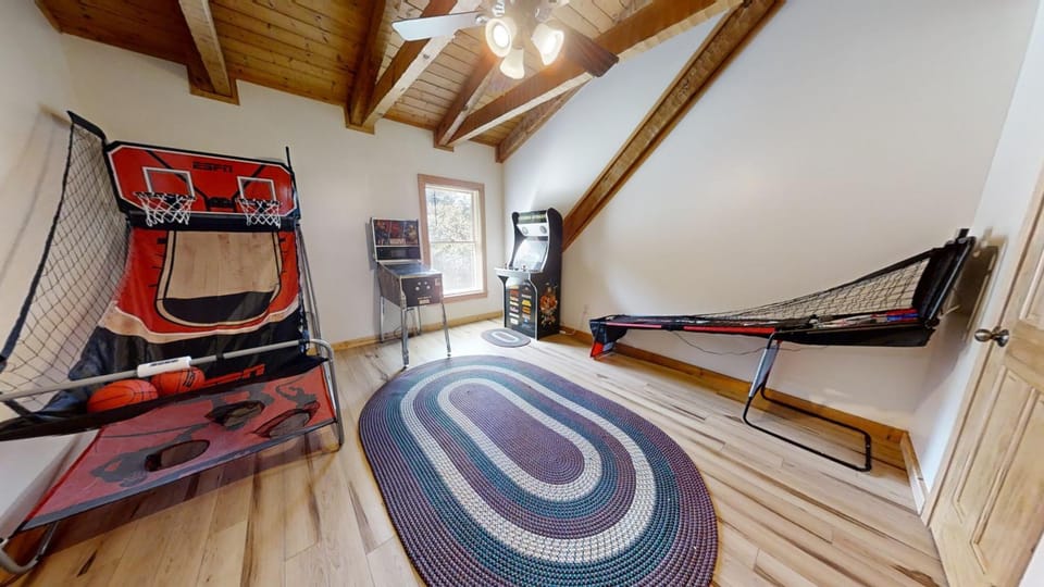 Dogwood Acre House in Sevier County