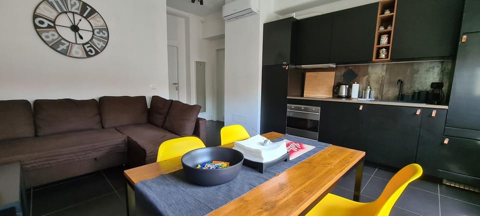 Communal lounge/ TV room, Kitchen or kitchenette, Communal kitchen, kitchen