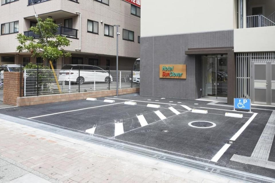 Hotel Sun Clover Koshigaya Station - Vacation STAY 55372 Hotel in Saitama Prefecture
