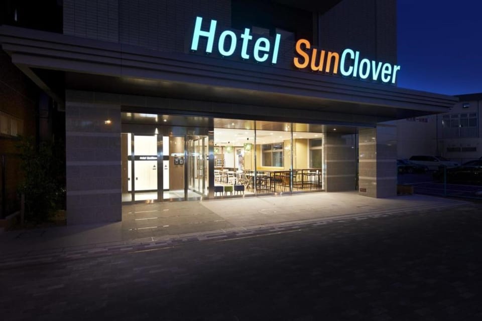 Hotel Sun Clover Koshigaya Station - Vacation STAY 55377 Hotel in Saitama Prefecture