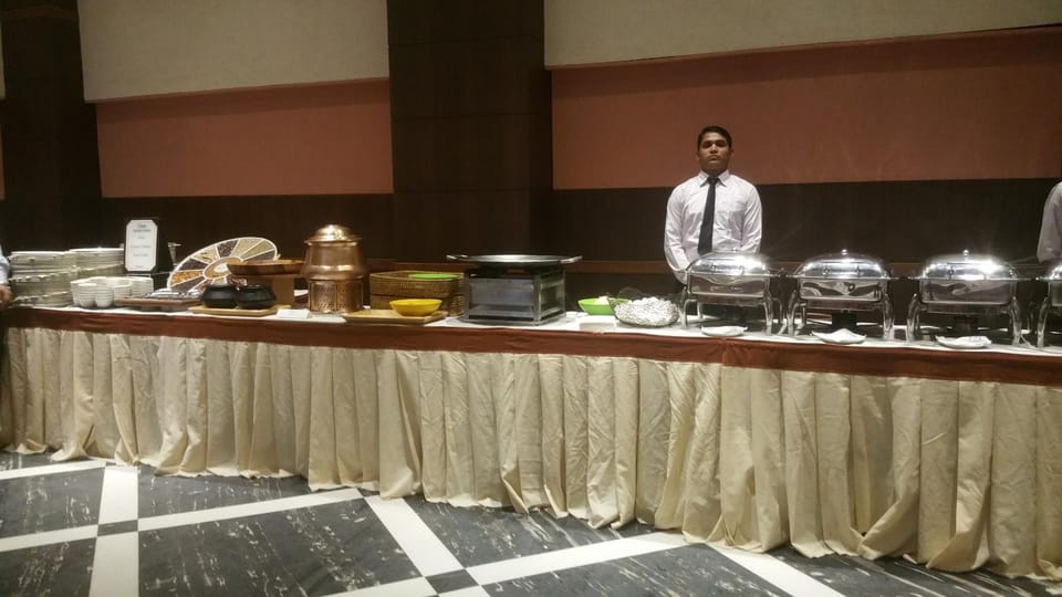 Breakfast, Continental breakfast, Buffet breakfast