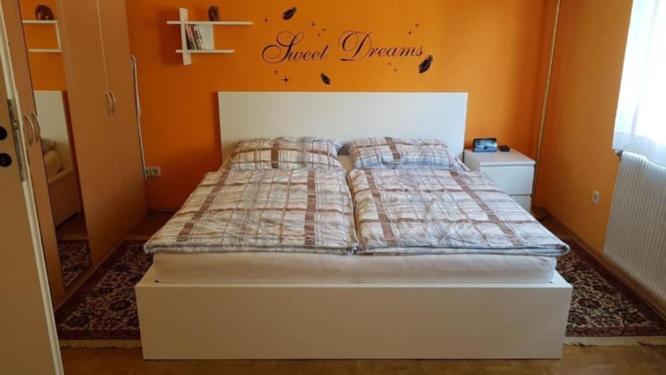 Garden Apartment Donau-City P&R (P&R) Apartment in Vienna