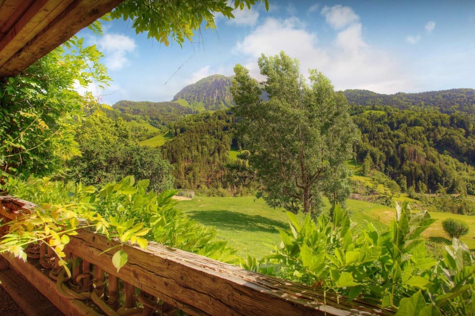Spring, Day, Natural landscape, Balcony/Terrace, Mountain view