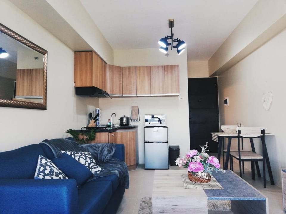 Cozy on the 28th! IT Park Cebu City Apartment in Lapu-Lapu City