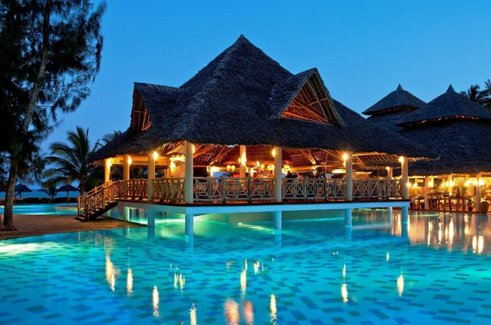 Lounge or bar, Swimming pool