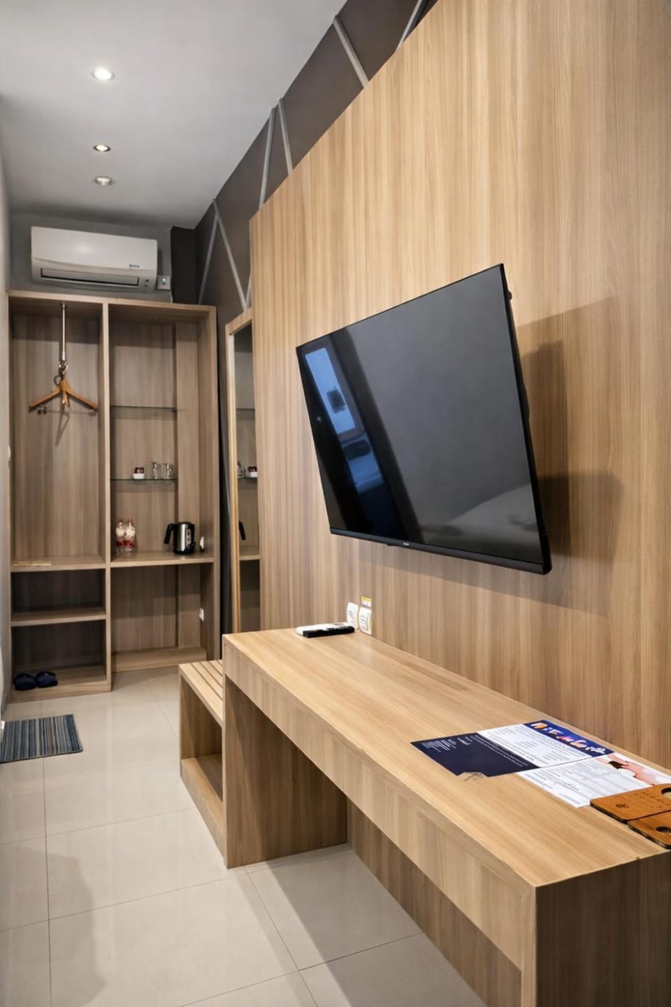 TV and multimedia, wardrobe, air conditioner