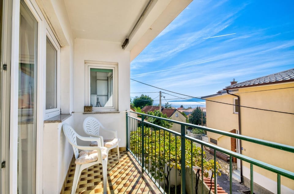 Property building, Balcony/Terrace
