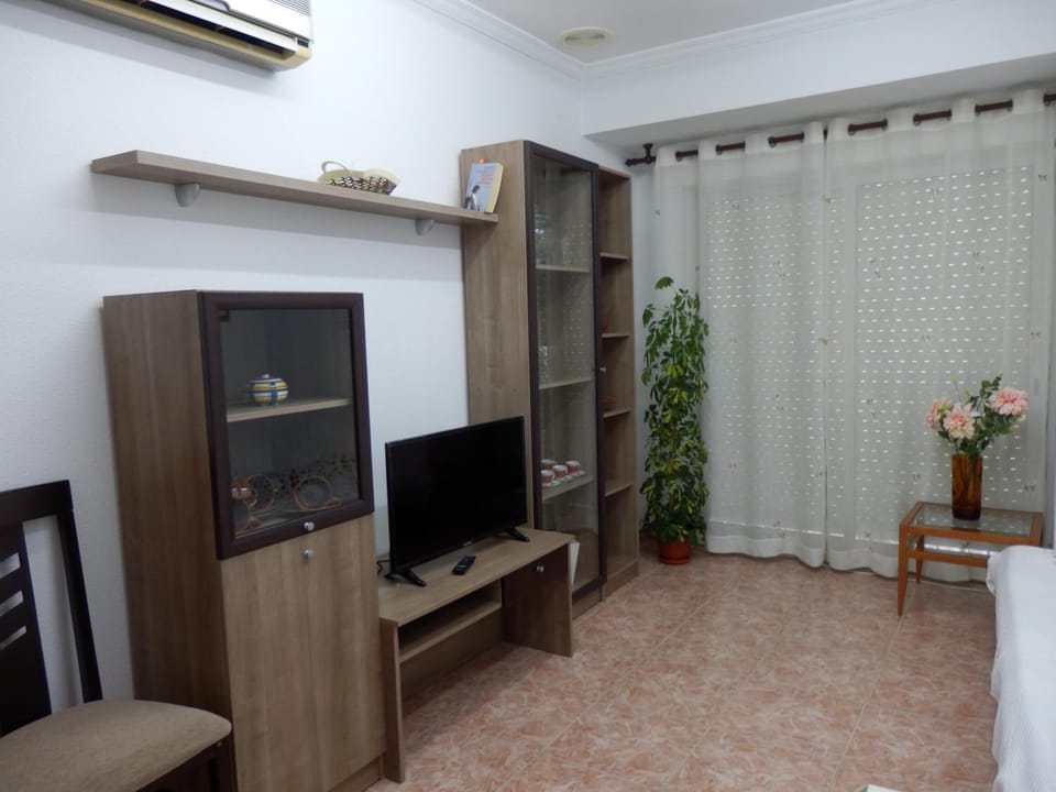 Living room, Decorative detail, Seating area