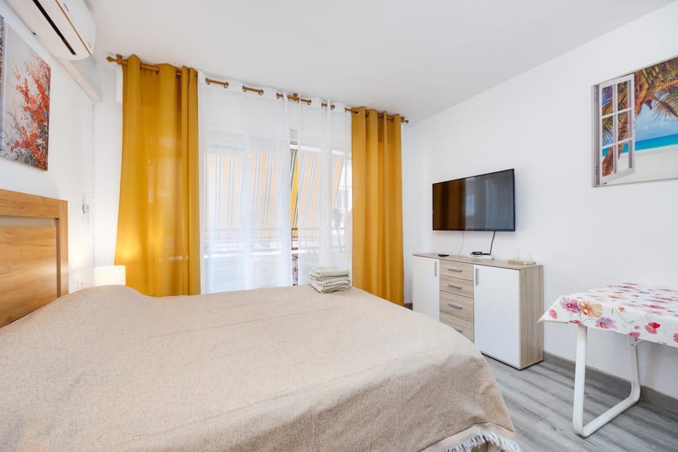 Apartment Studio Playa del Cura Apartment in Torrevieja