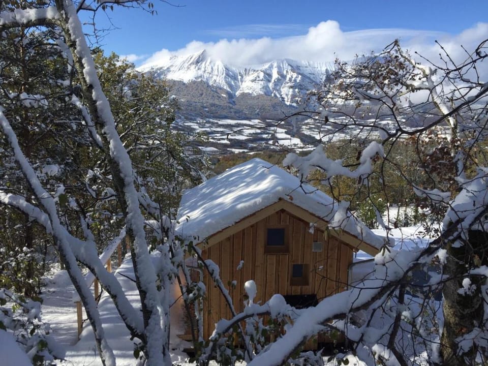 Ma Cabane des Hautes-Alpes Chalet in Provence-Alpes-Côte d'Azur