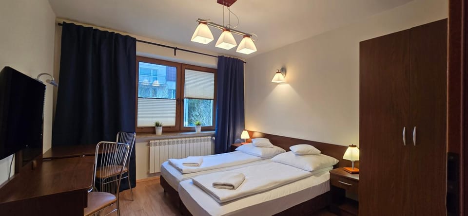 Bed, Summer, TV and multimedia, Other, Photo of the whole room, Evening entertainment, Bedroom, towels, wardrobe