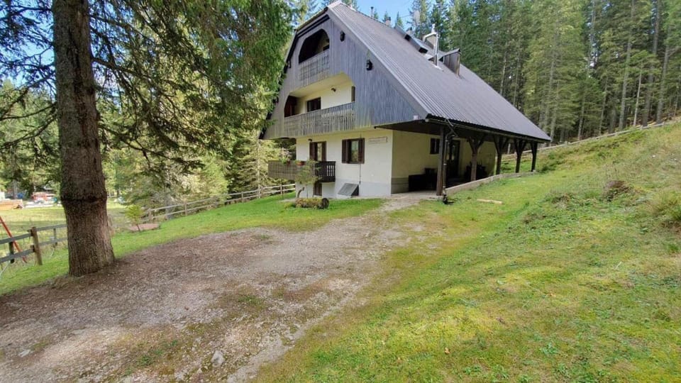 Property building, Balcony/Terrace