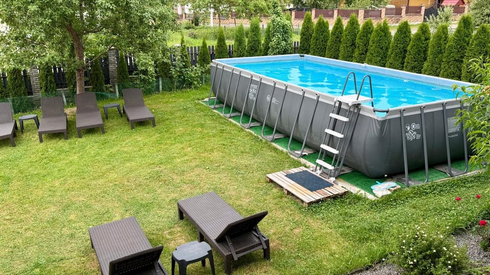 Ніч над Карпатами Bed and Breakfast in Lviv Oblast