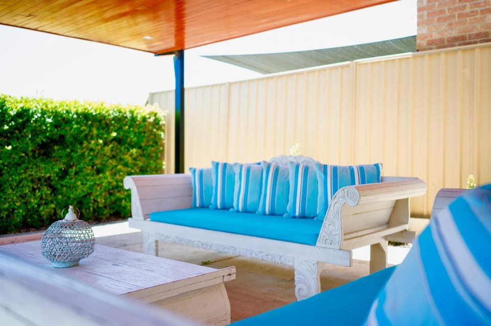 Luxury Villa W Pool & Spa 5 BEDROOMS House in Perth
