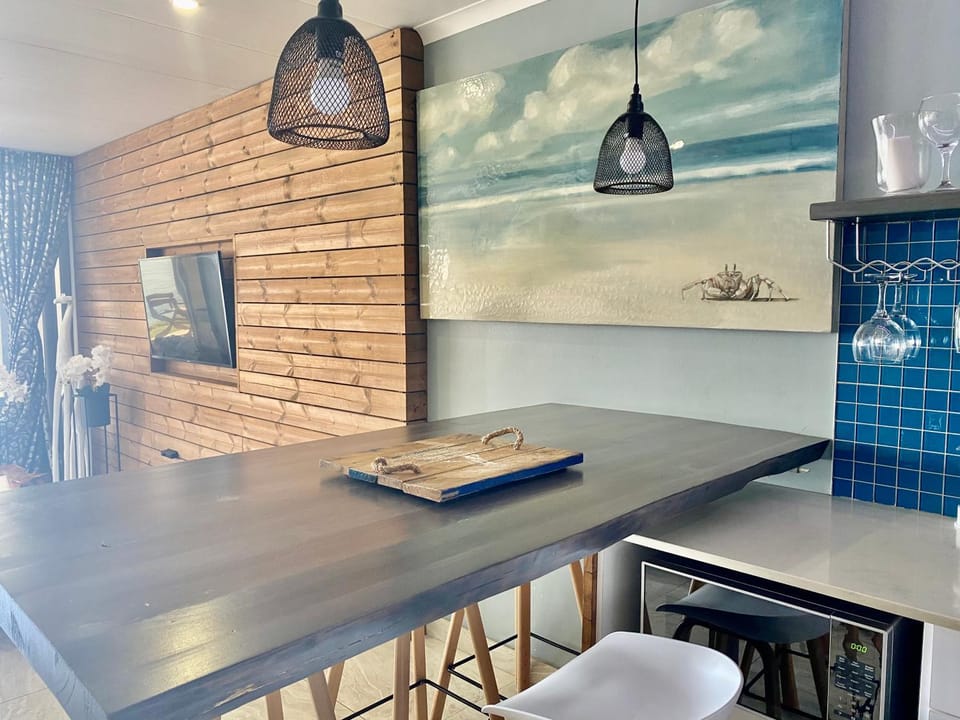 Sea front designer apartment Apartment in Dolphin Coast