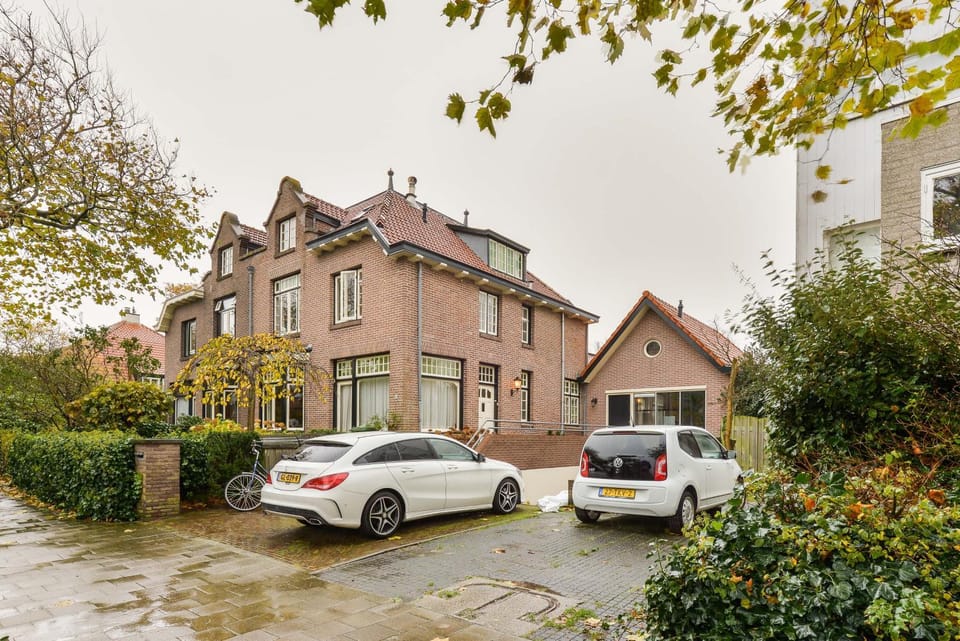 Luxury Garden View Apartment Apartment in Zandvoort