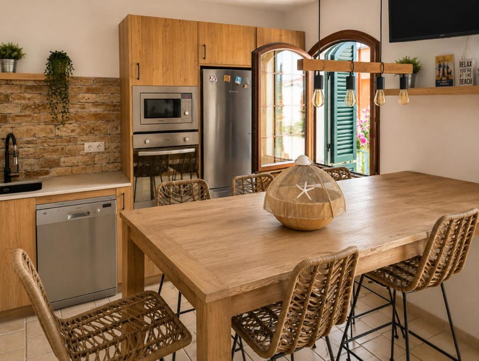 Apartamento con vistas al mar a 3 min de la playa Apartment in Balearic Islands