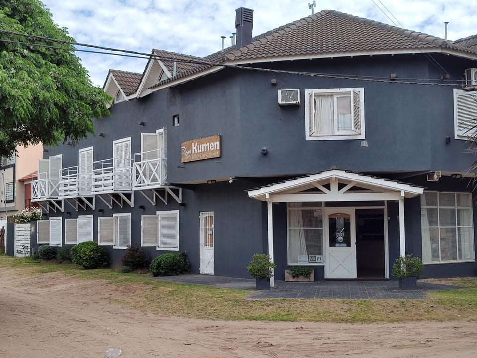 Property building, Street view