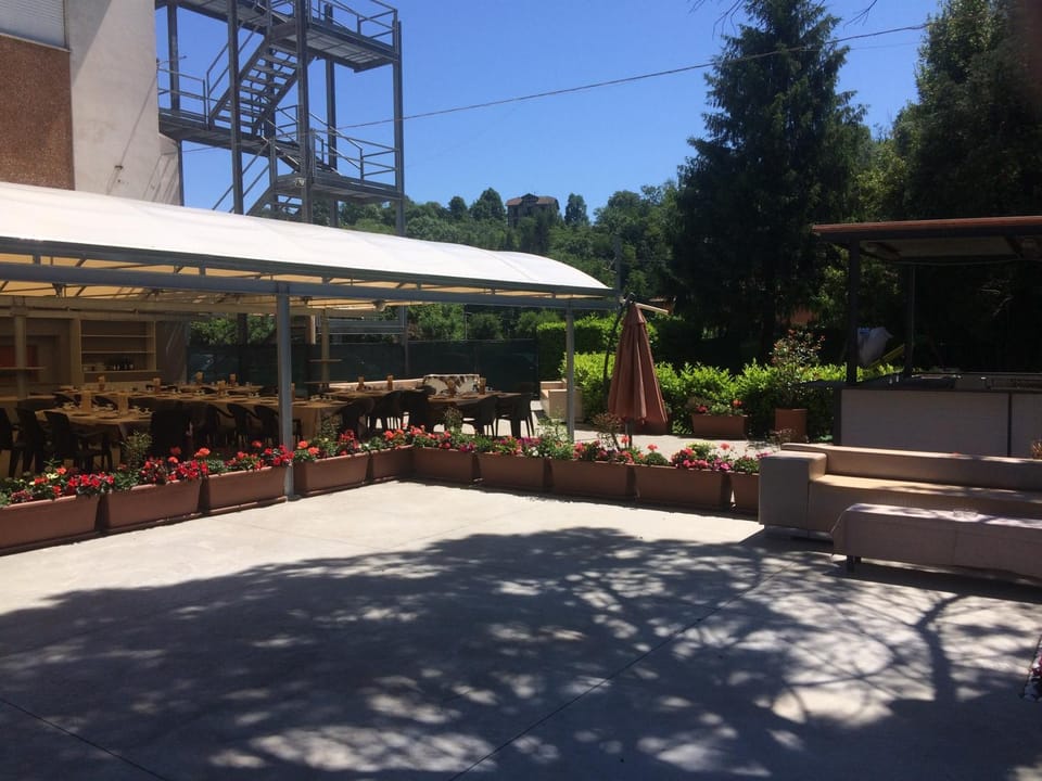 Restaurant/places to eat, Day