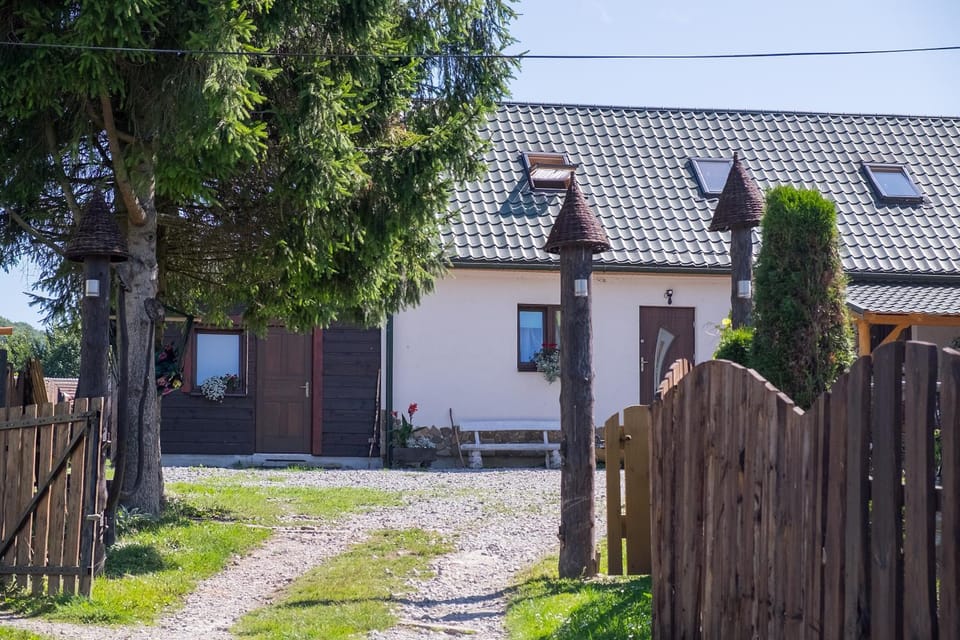 Kwatery u Anety Vacation rental in Lviv Oblast