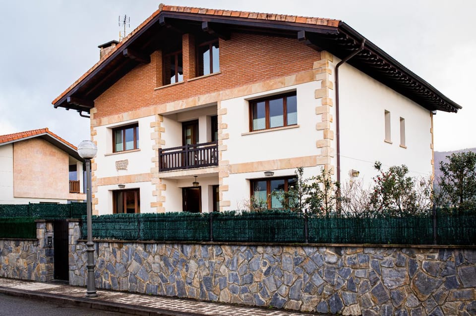 Property building, Balcony/Terrace