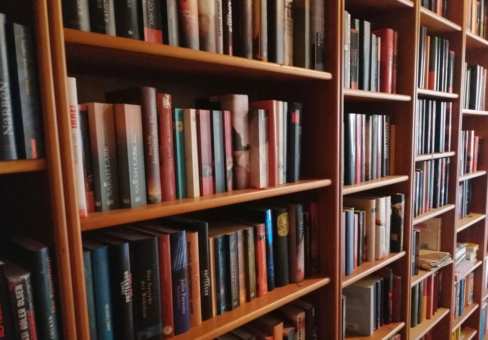 Library, Lobby or reception