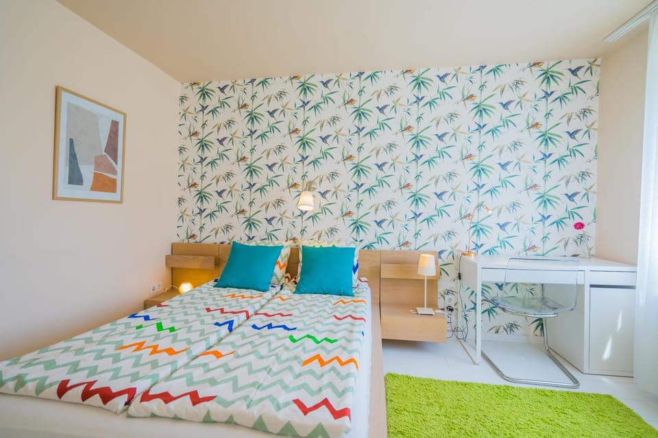 Bed, Bedroom