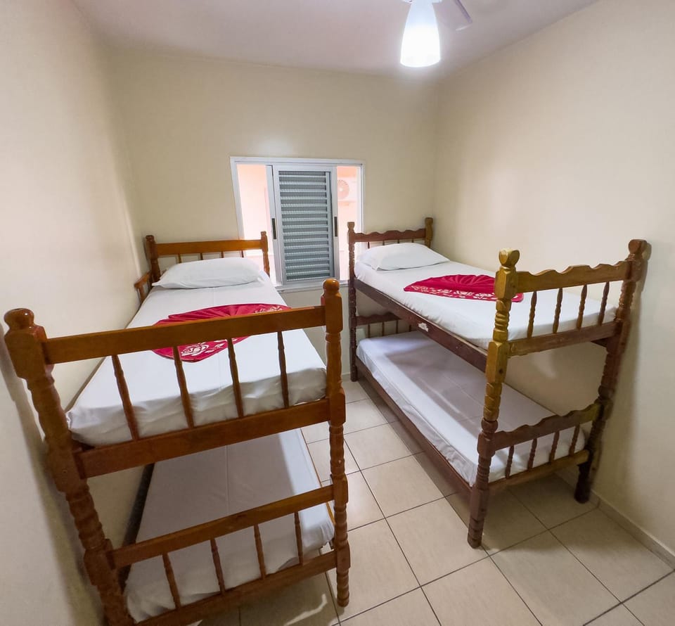 2 Quartos 2 Vagas Garagem Próximo Praia Grande de Ubatuba PET Apartment in Ubatuba