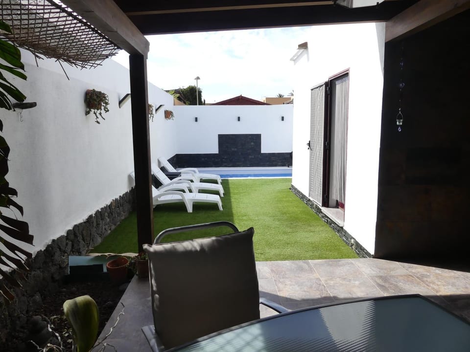 Patio, Balcony/Terrace