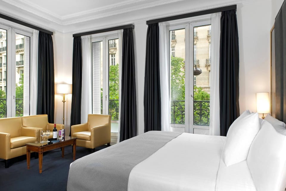 Bed, View (from property/room), Bedroom, Drinks