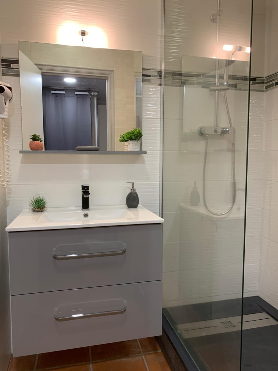 Shower, Bathroom