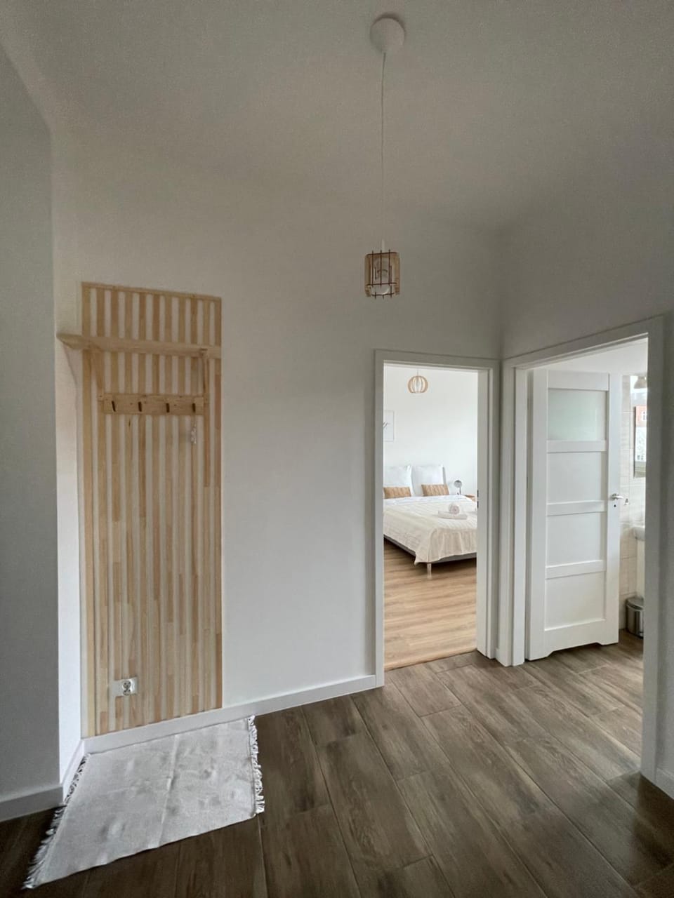Facade/entrance, Bed, Photo of the whole room, Bedroom
