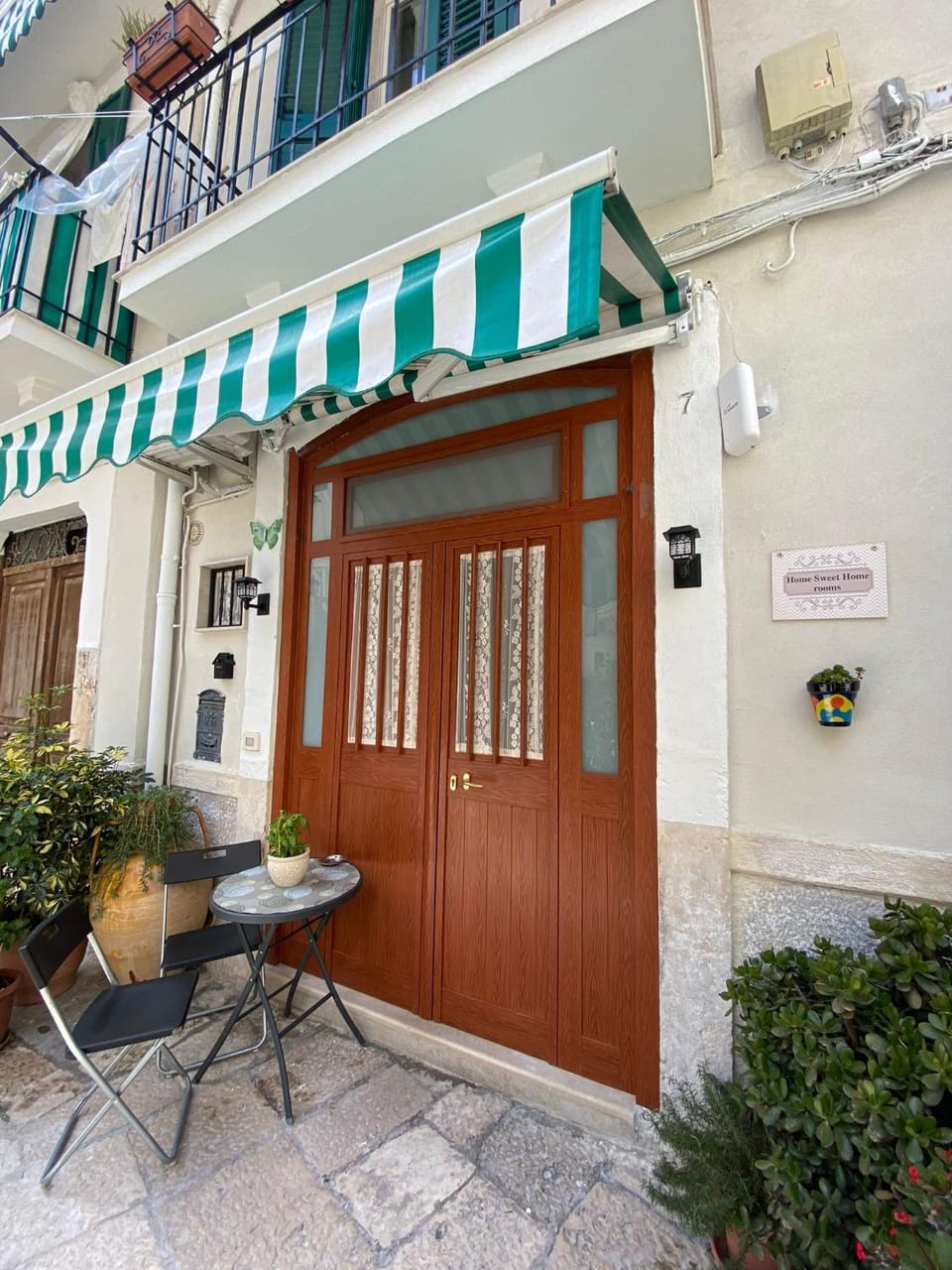 Home Sweet Home rooms House in Bari