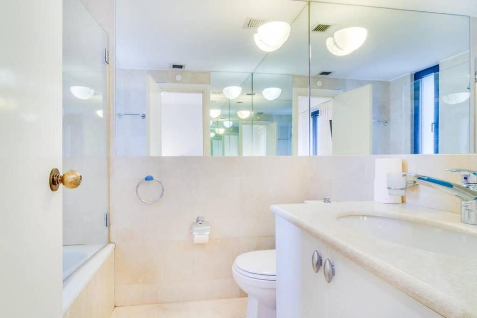 Mamilla Pool - David's Village - Jerusalem-Rent Apartment in Jerusalem